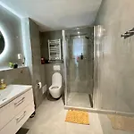Apartamento Park, 24h Checkin & Centre Piest'any