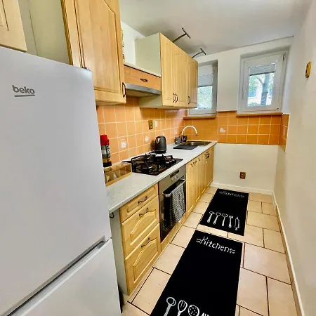 Park, 24h Checkin & Centre W Free Parking Apartment Piest'any