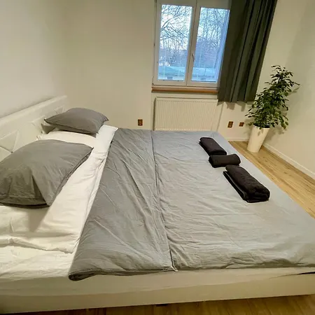 Apartment Park, 24h Checkin & Centre W Free Parking