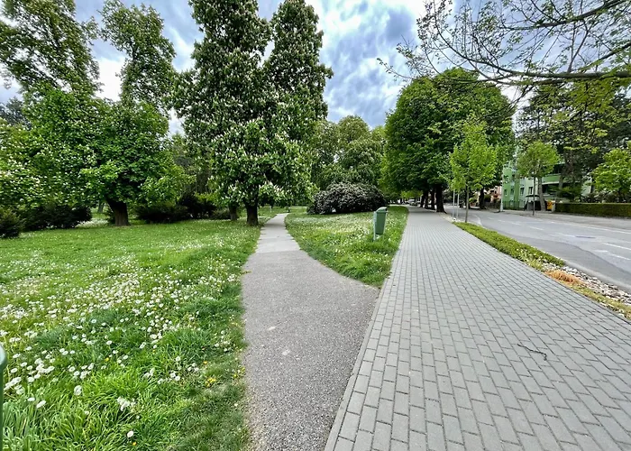 דירה Park, 24h Checkin & Centre פישטני